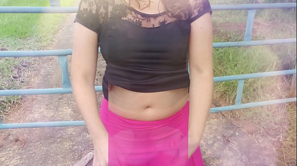 Spillen um Bauerenhaff, eng richteg Hausfra, Bitch Bitch an hirem cuckolding Mann an der Wild