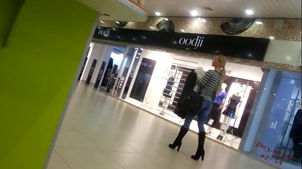 Cool Chick am Supermarché.